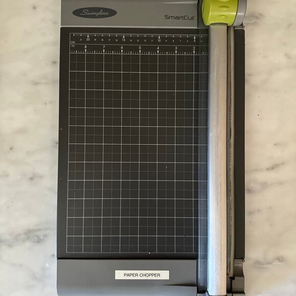 Swingline Smart Cut Paper Cutter - Picture 1 of 6